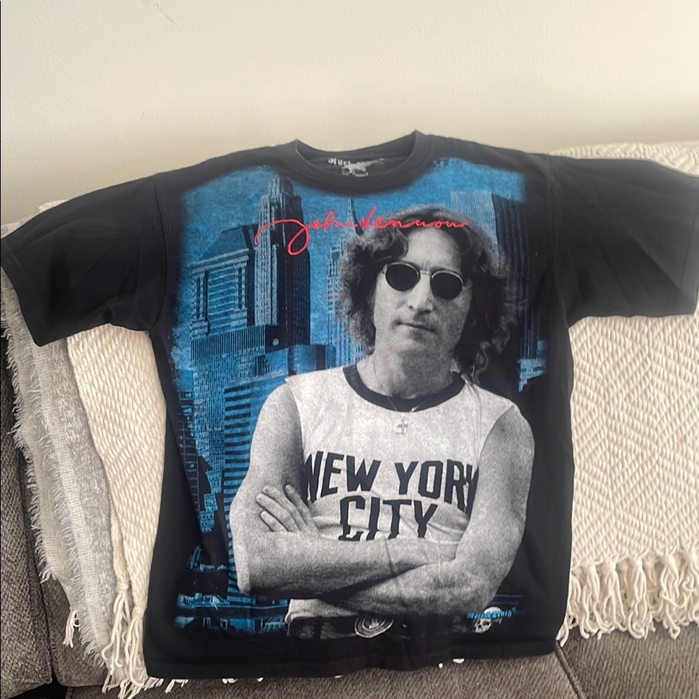 Black and Blue Urban Graphic Short Sleeve Tee